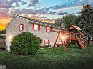 54 Sugarboot Ln, Hanover, PA 17331