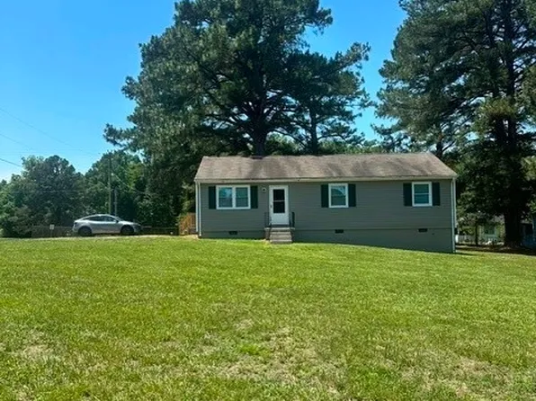 19705 Dorothy Cir, Dinwiddie, VA 23841