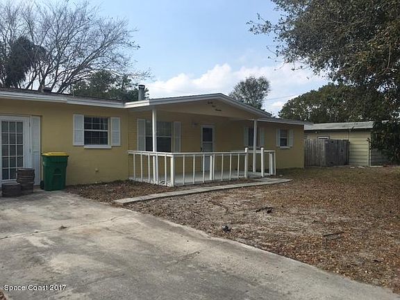 3rd image of 2419 Auburn Dr