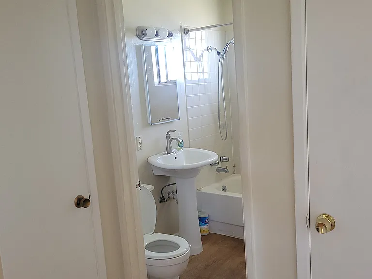 278 E K St #278 — Photo 11