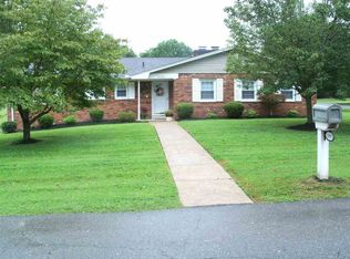 1085 Belhaven Dr, Russell, KY 41169