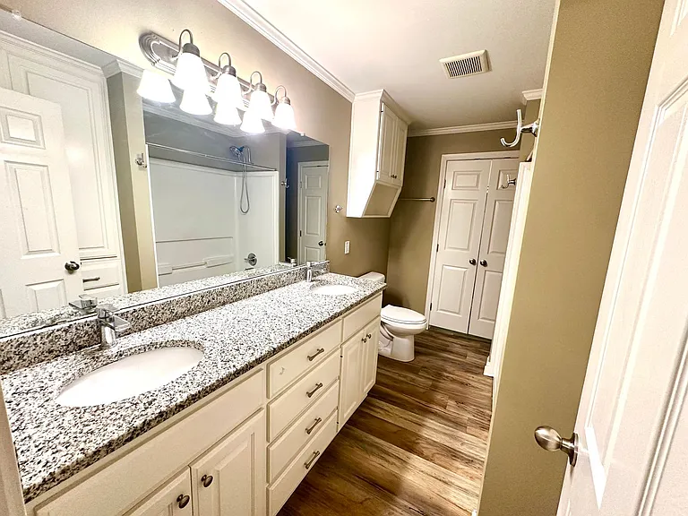 3916 Austin Ave — Photo 20