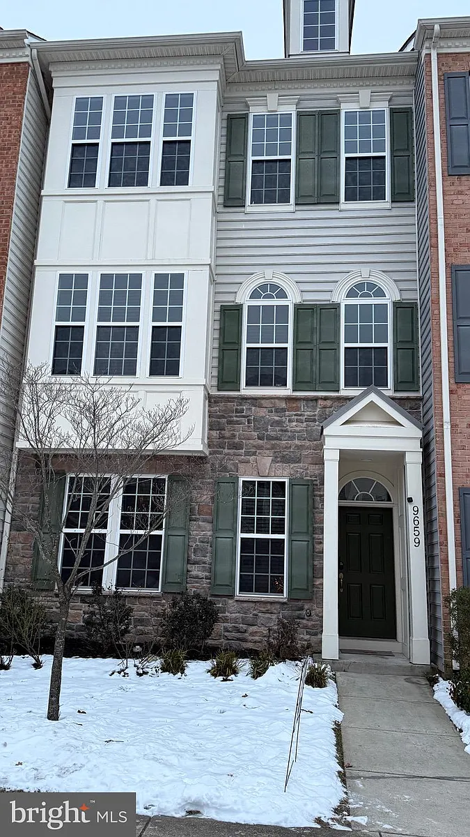 Building Photo - 9659 Bothwell Ln