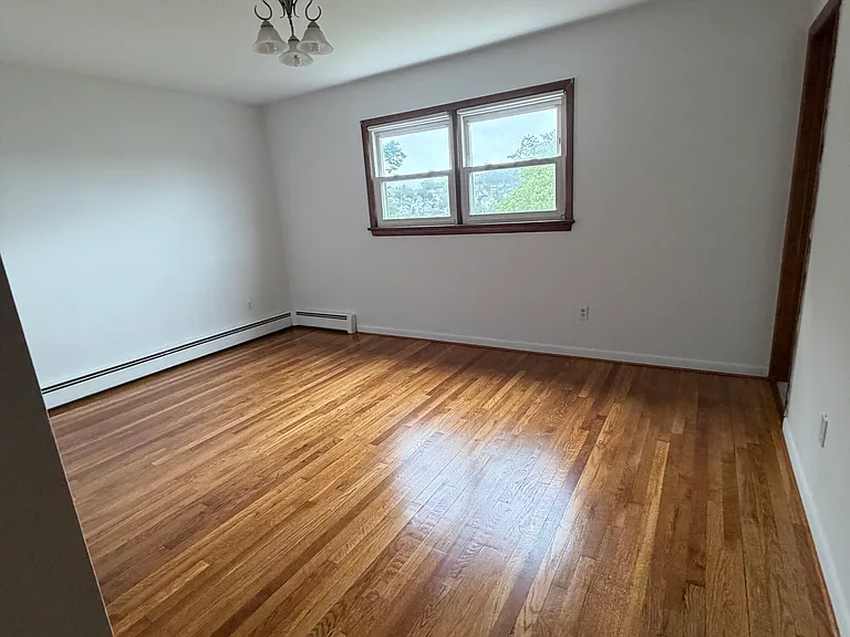 76 Maitland Pl #1 — Photo 6