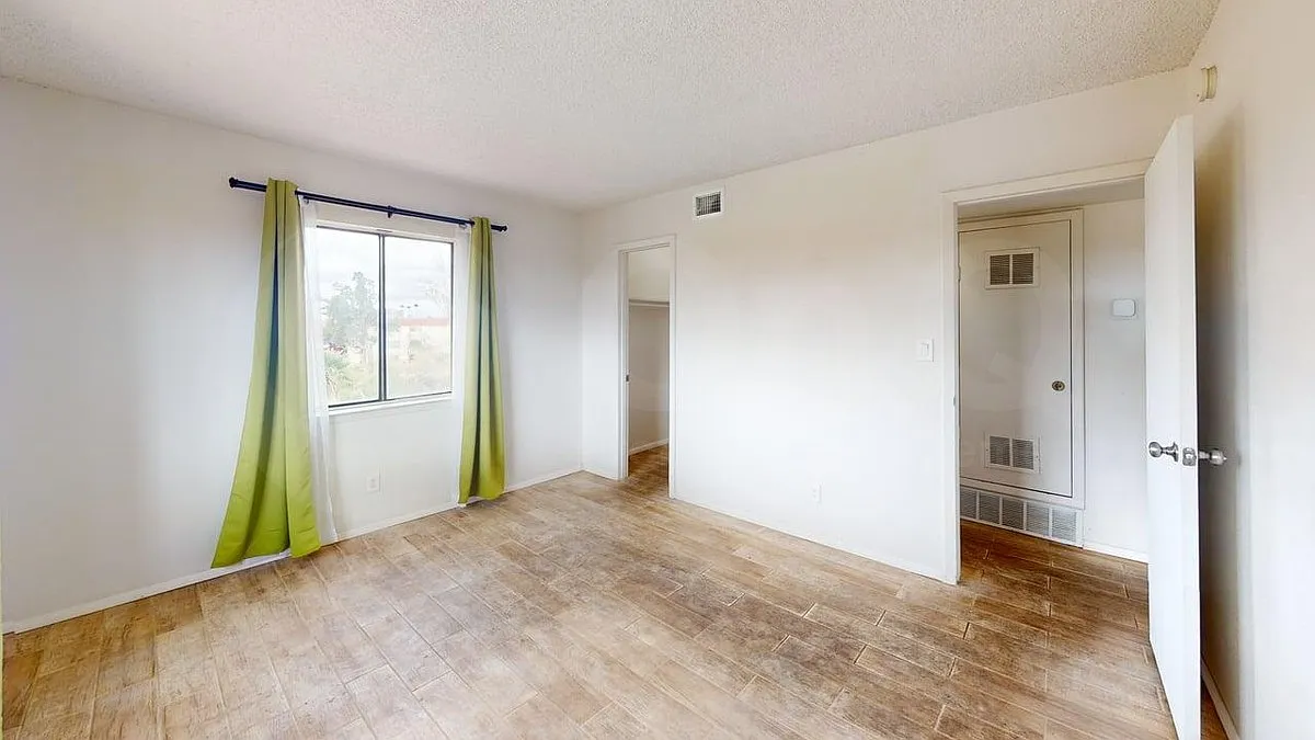 1 bed, 1.0 bath, 672 sqft, $849 — Photo 1