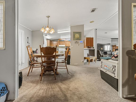 4th image of 129 Ocklawaha Cir
