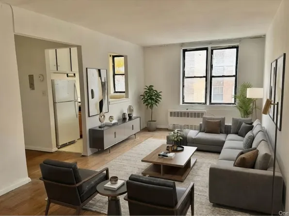 141-05 Northern Boulevard #7A, Bayside, NY 11361