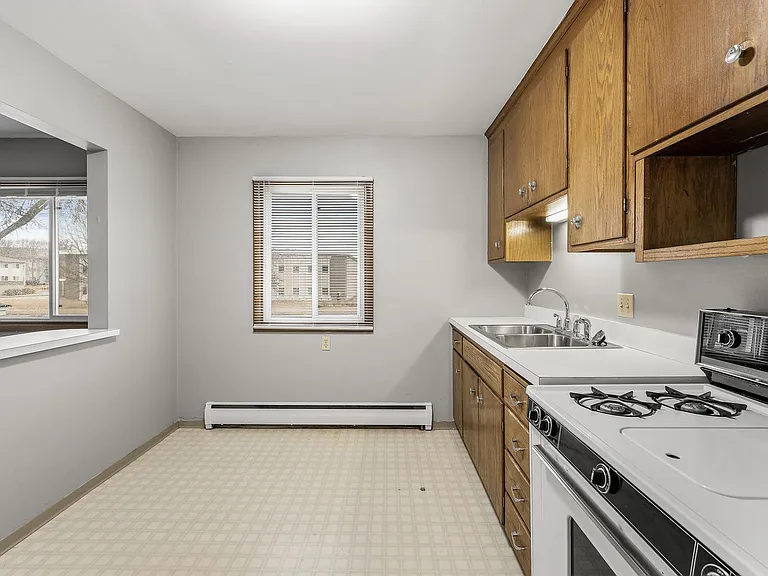 8601 Nicollet Ave S #102 — Photo 3