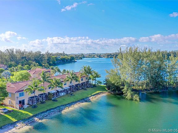 2nd image of 4149 Crystal Lake Dr