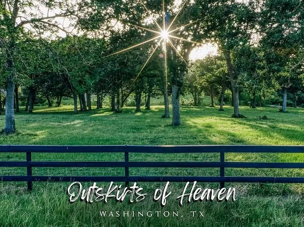 8321 Equestrian Ln, Washington, TX 77880