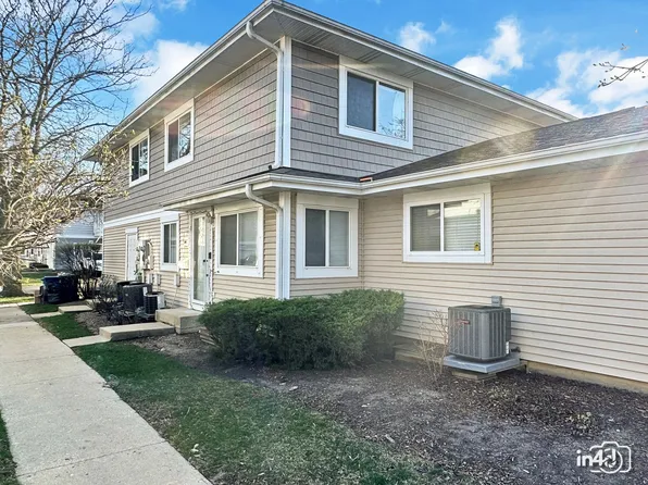 1447 Sutter Dr, Hanover Park, IL 60133