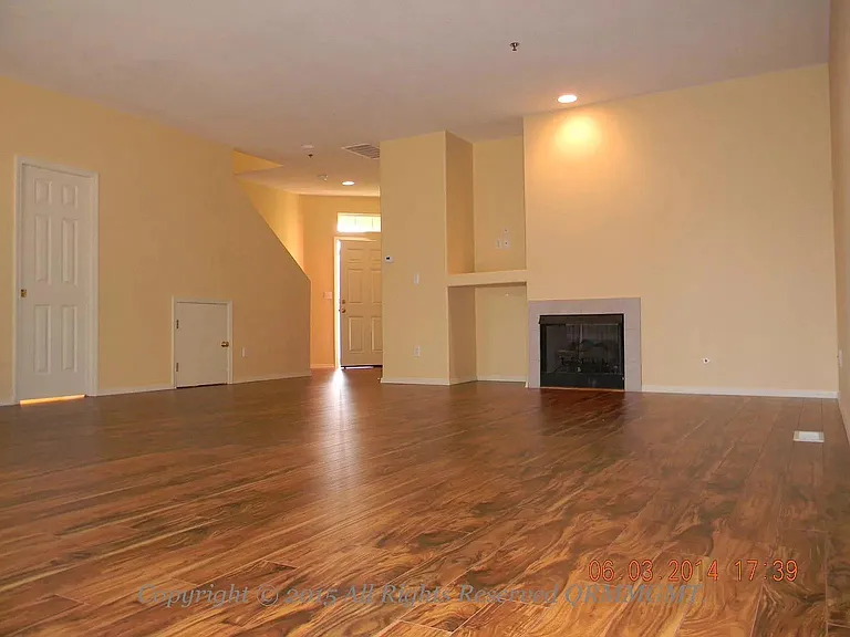 3416 NW 31st Cir — Photo 6