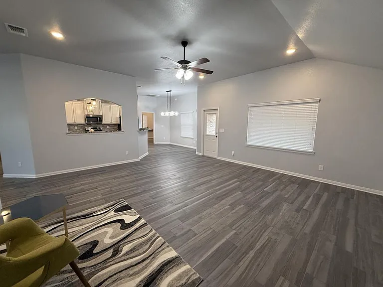 8301 Grayson Trl — Photo 6