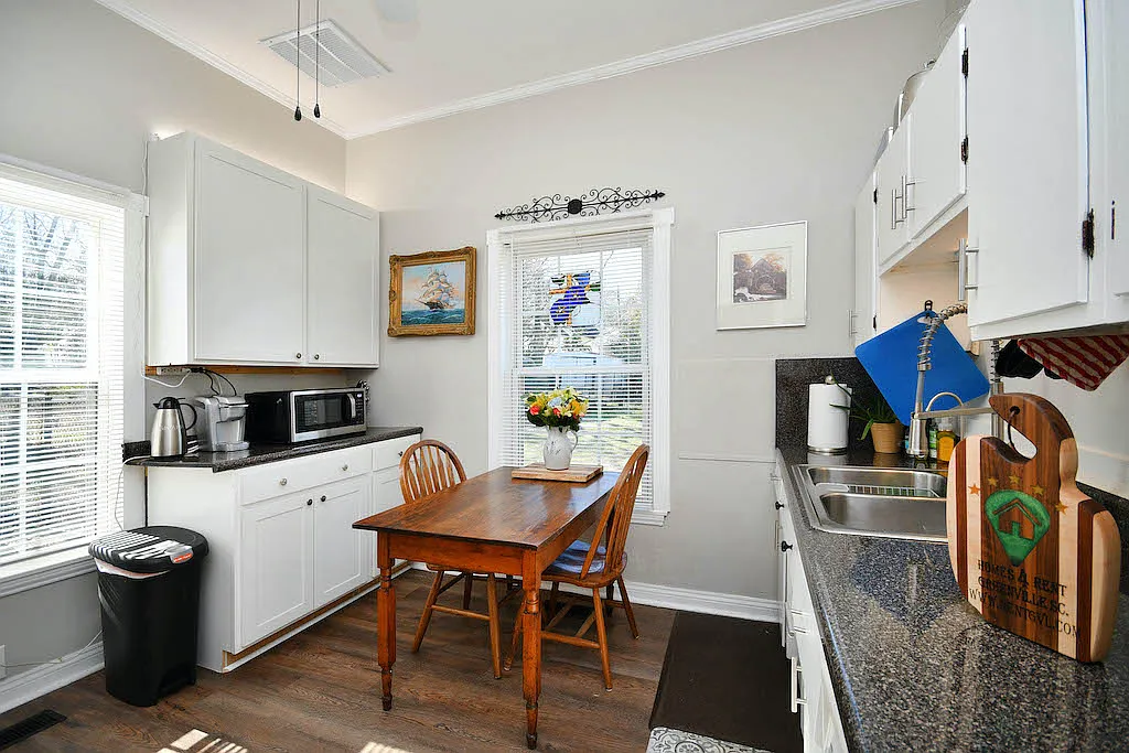 2 bed, 1488 sqft, $3,500 — Photo 3