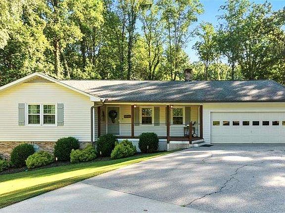 4th image of 4990 Hill Rd NW