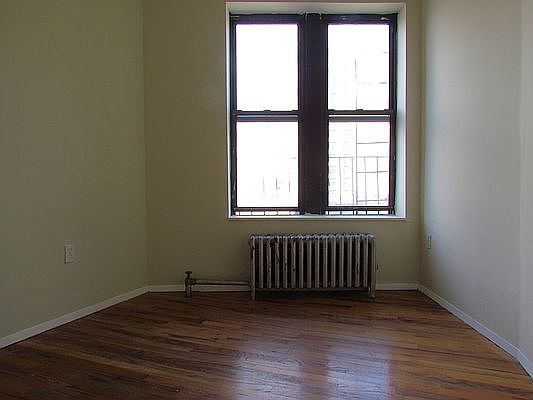 1st image of 165 W 4th St APT 32