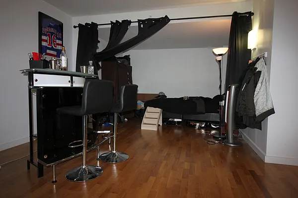 Rented by (Legacy) NY 101, Inc. | media 1