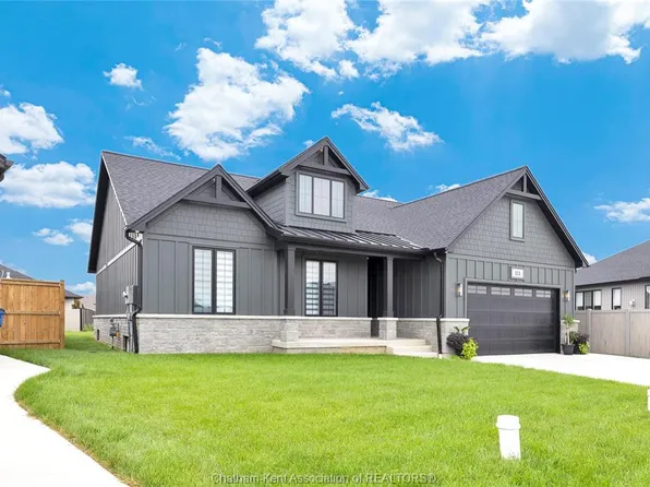111 Bloomington Way, Chatham Kent, ON N7L 0H2