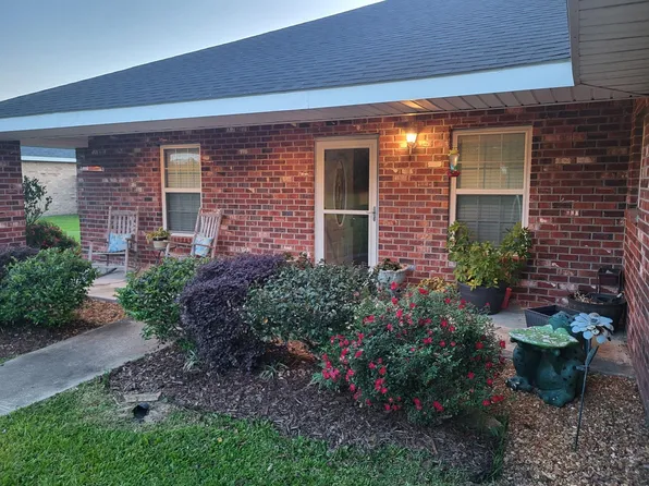 2817 Karen Lynn St, Sulphur, LA 70663