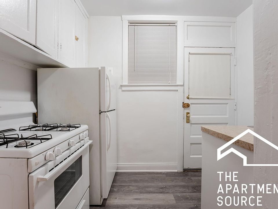 1st image of 4883 N Paulina St APT 1B