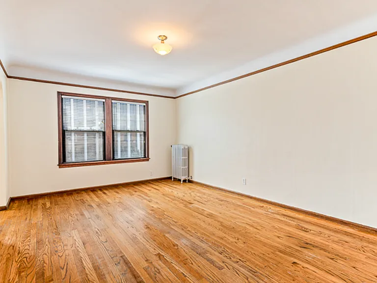 Grex Apartments — Photo 11
