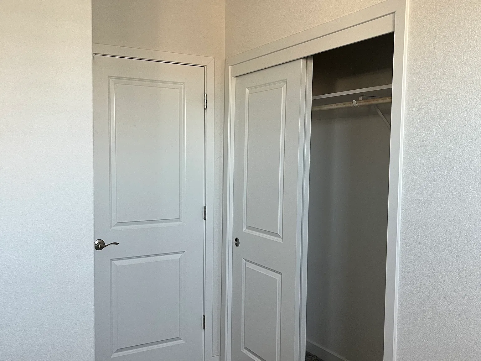 4 bed, 2023 sqft, $1,250 — Photo 2
