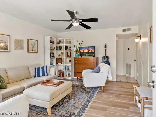 8420 E MONTEBELLO Avenue, Scottsdale, AZ 85250