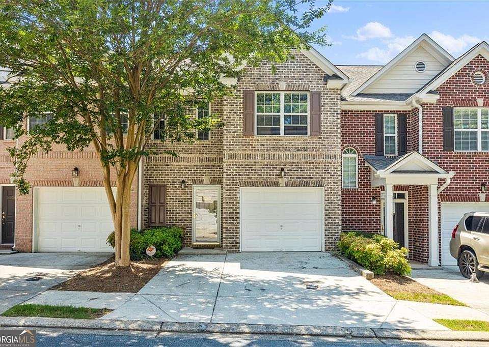 1st image of 2263 Leicester Way SE