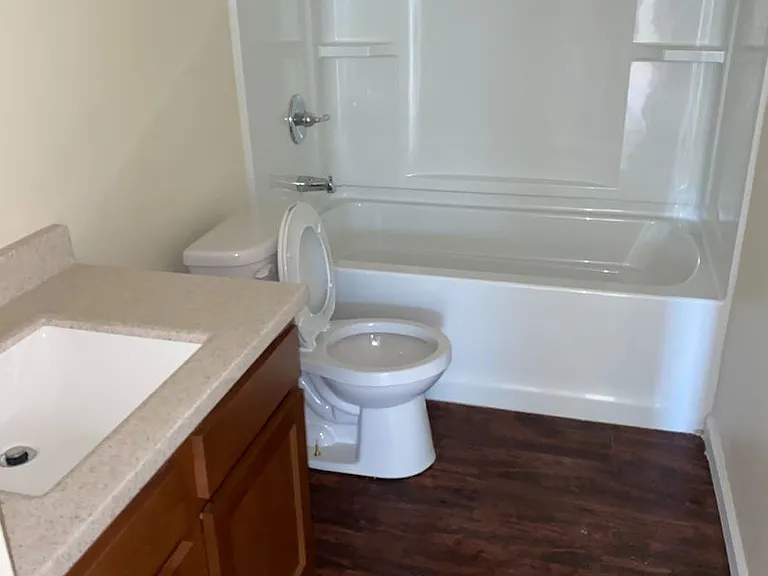 650 Beverly Hills Dr — Photo 6