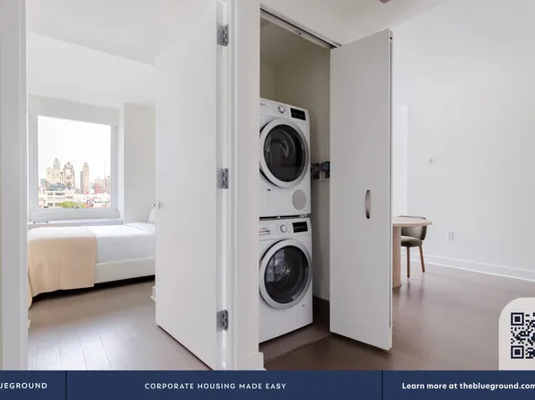 450 West 42nd Street image 20 of 34