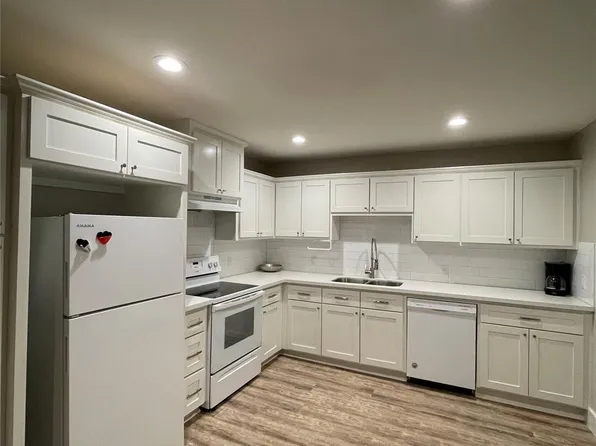 14907 Sage Thrasher Dr, Tomball, TX 77377