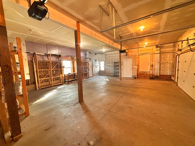 3775 W Columbia St — Photo 23