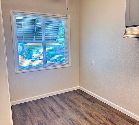 5th image of 2710 O St #7