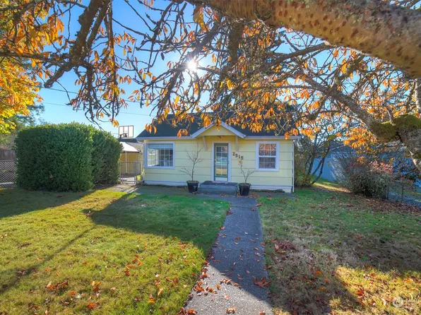 2515 NE 30th Street, Bremerton, WA 98310