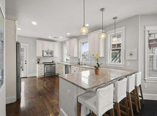 979 South St #2, Roslindale, MA 02131