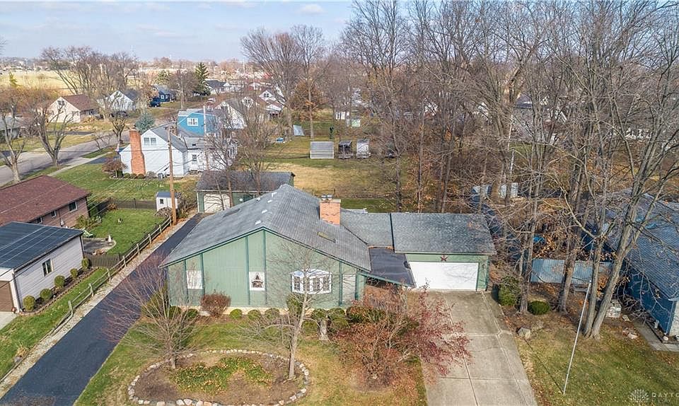 1st image of 815 Virginia Ave