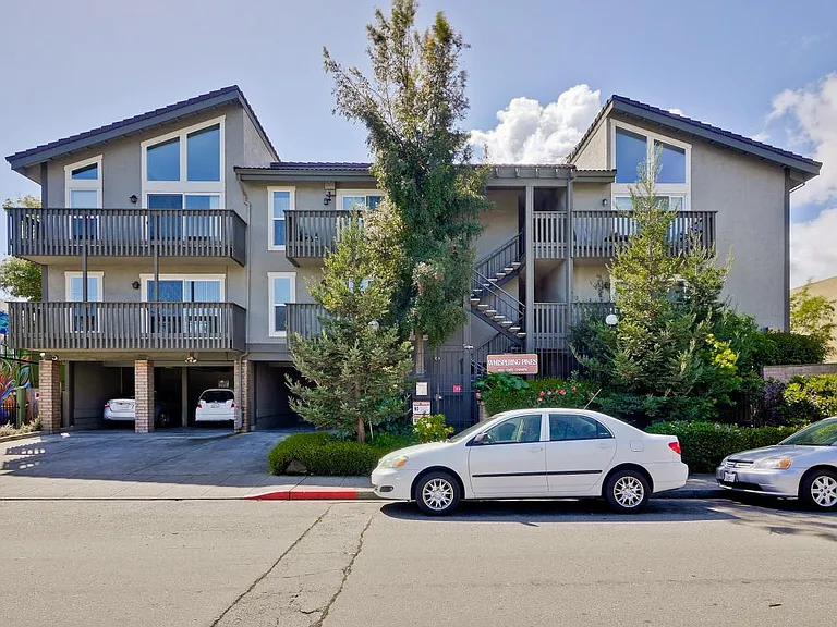 480 E Okeefe St #218 — Photo 1