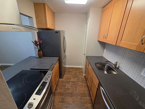 5th image of 3224 Timmons Ln APT 117