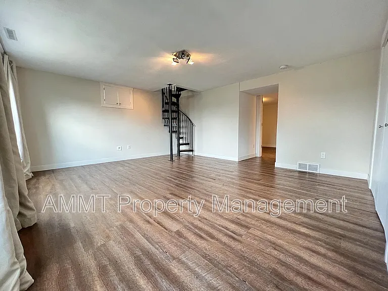 2916 Johnson Ave NW #1 — Photo 12