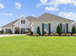 11264 Dooley Cir, Northport, AL 35475