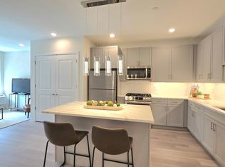 135-137 Fairfield Rd #203, Fairfield, NJ 07004