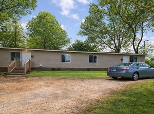 802 Kings Ct, Greenwood, SC 29646