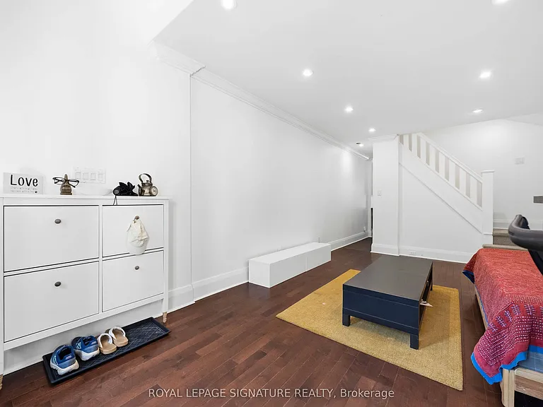 150 Elmer Ave — Photo 5