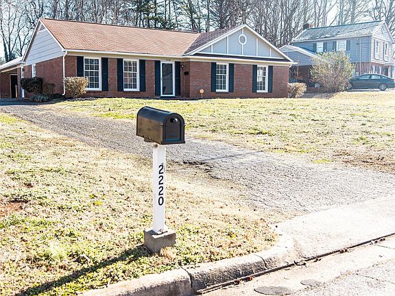 3rd image of 2220 Gaines Ave