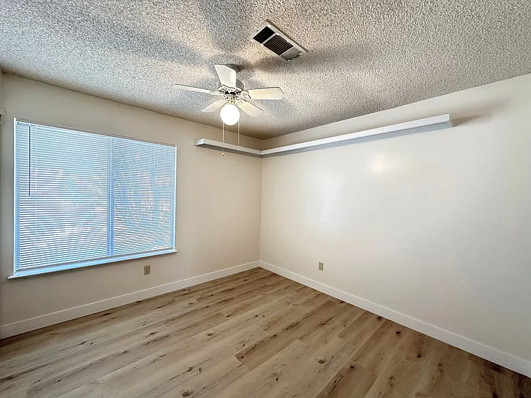 3124 Gentle Breeze St — Photo 17