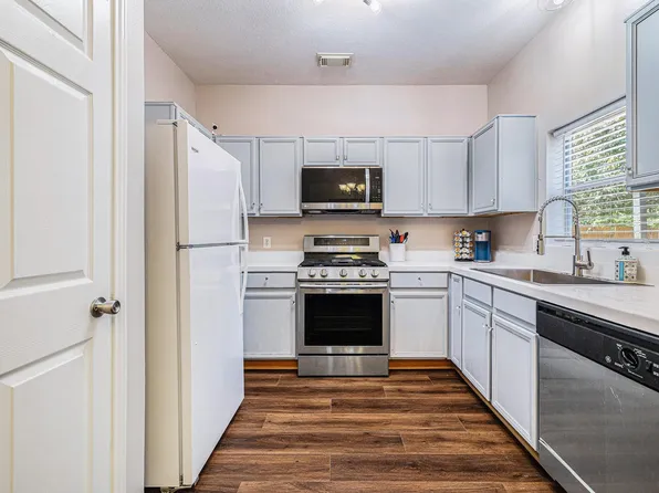 23644 Wildwood Green Way, Spring, TX 77373