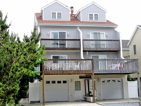 2nd image of 40137 West Virginia Avenue #2