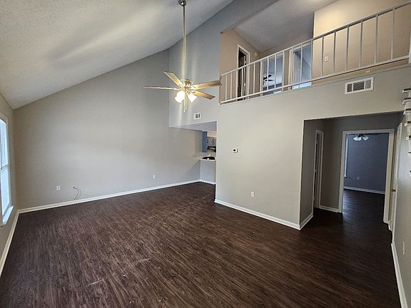 2nd image of 230 Lanier Dr #267