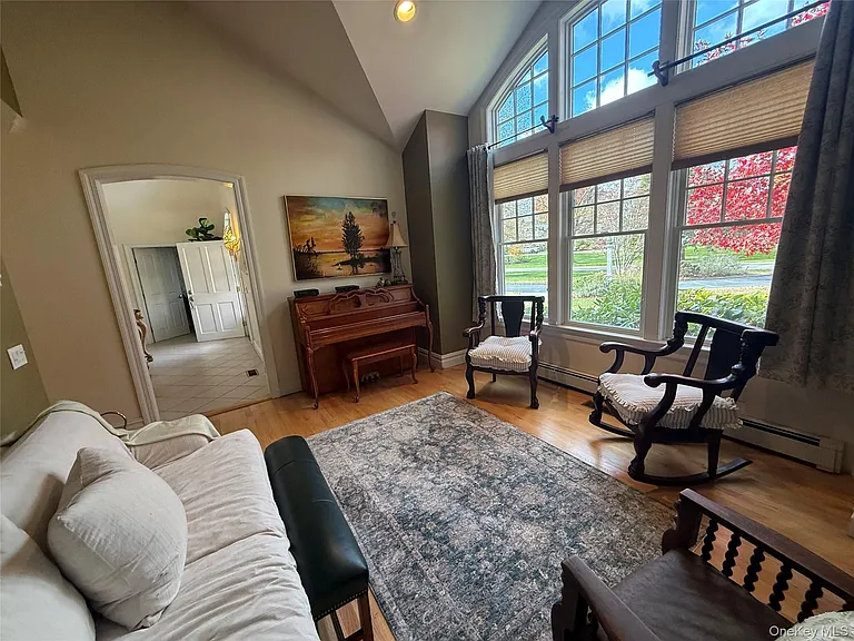 2465 Fairway Dr — Photo 12