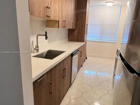 2998 NW 48th Ter APT 131, Fort Lauderdale, FL 33313